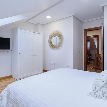 Apartman De La Guardia Rosal Oviedo